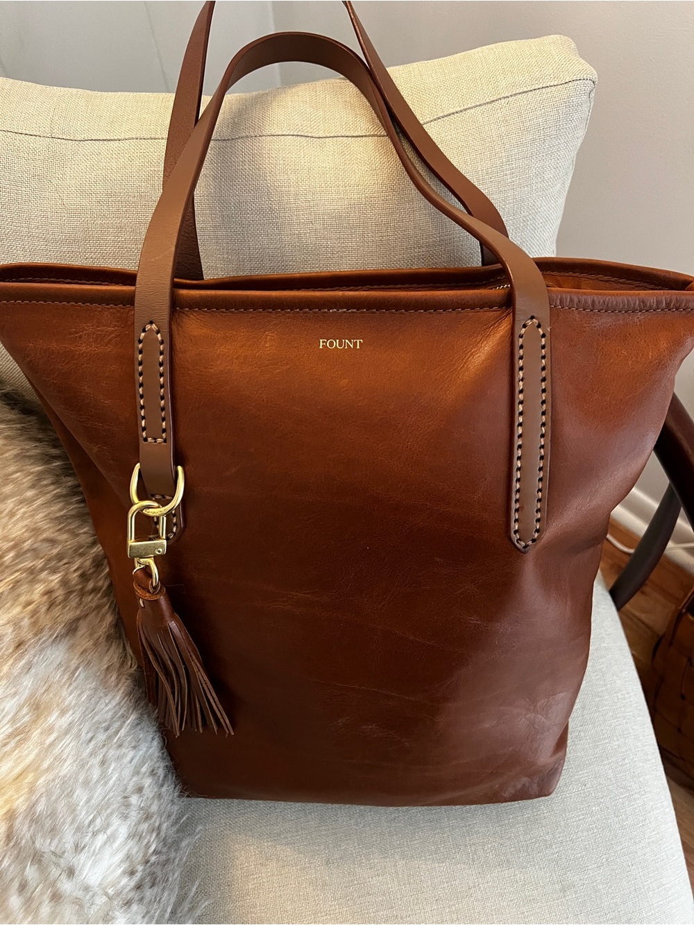 Fount Grand Bellfield Tote with Tassel